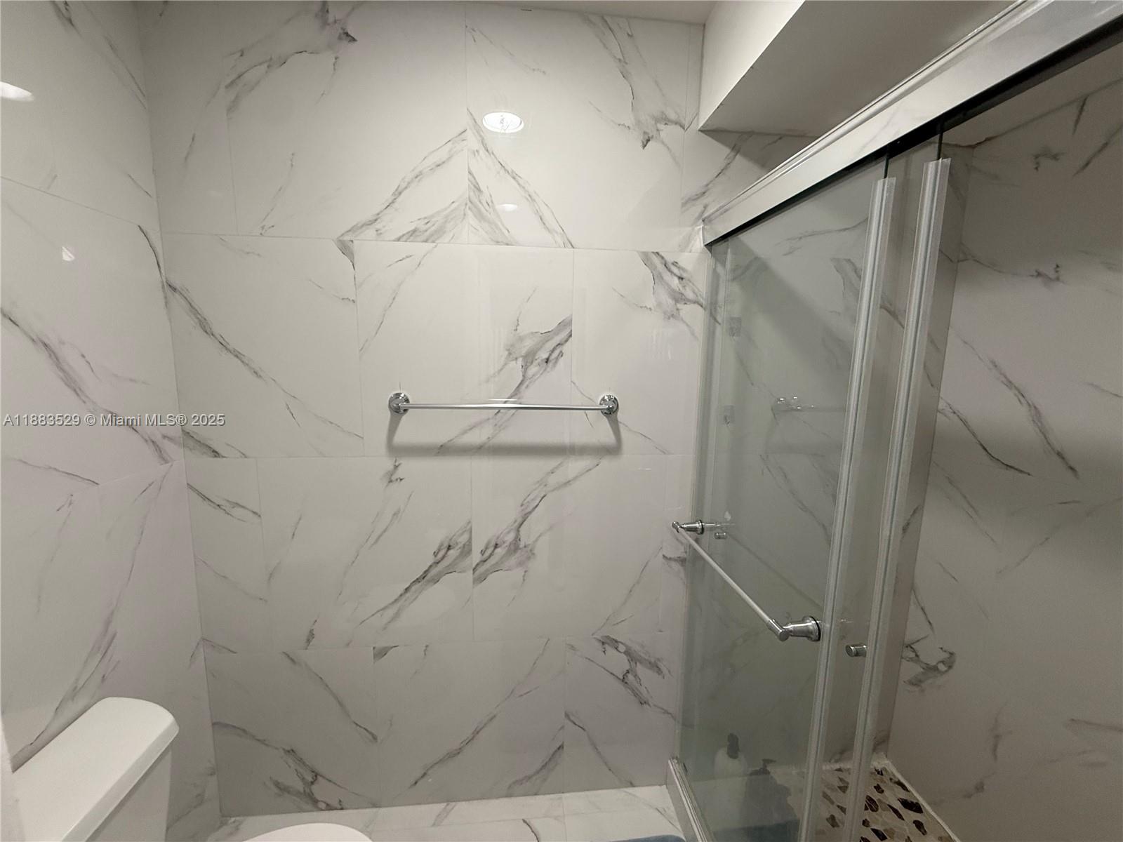 VALENCIA VILLAGE CONDO PH - Residential Lease