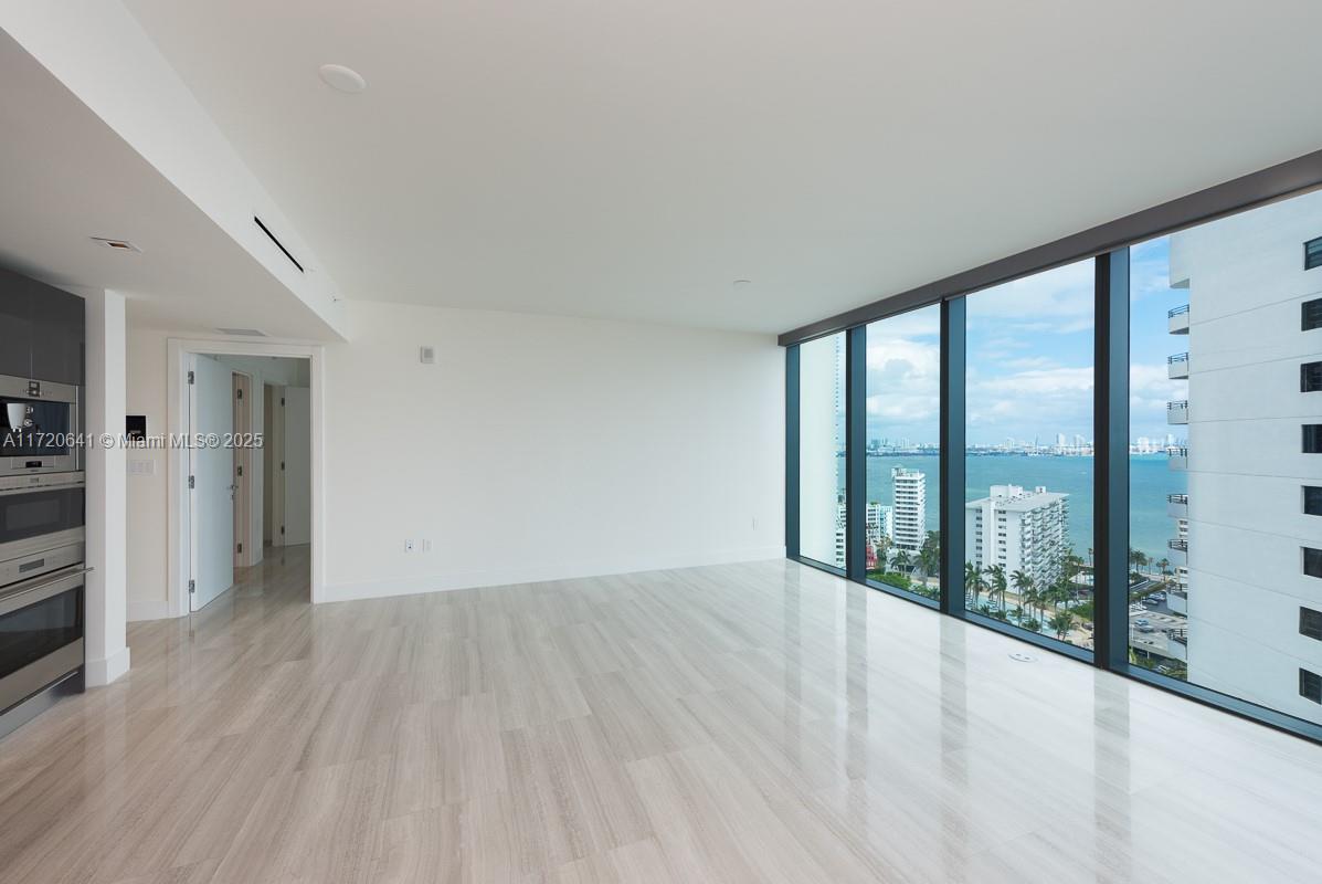 ECHO BRICKELL CONDO - Residential