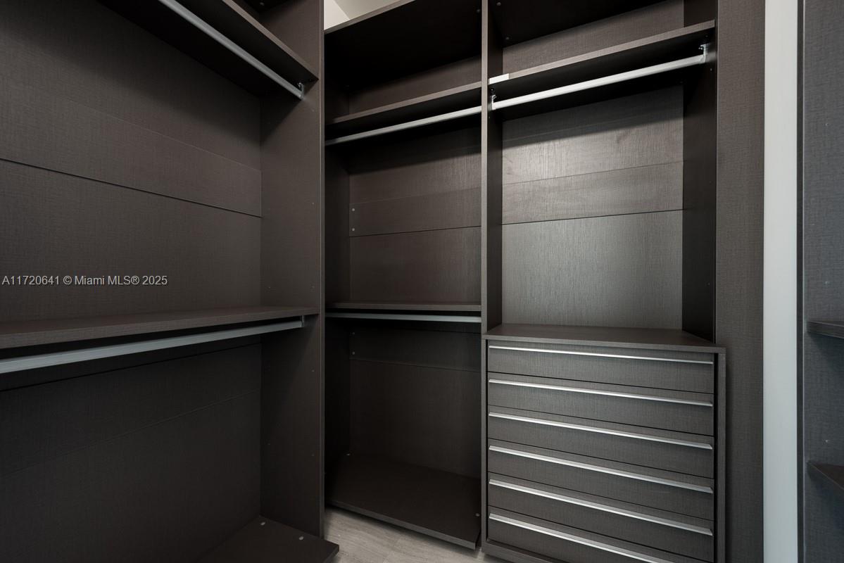 ECHO BRICKELL CONDO - Residential