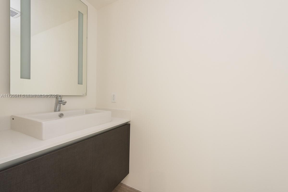 ECHO BRICKELL CONDO - Residential