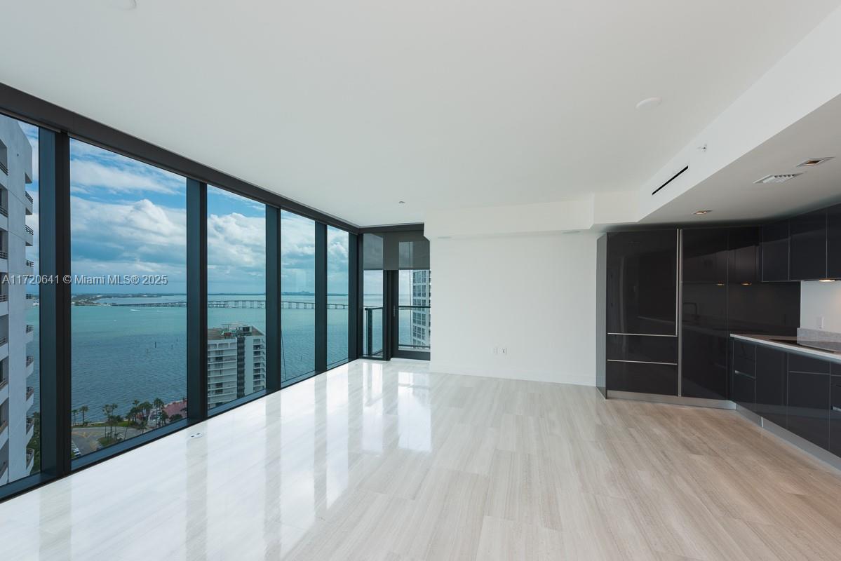 1451 Brickell Ave 2103