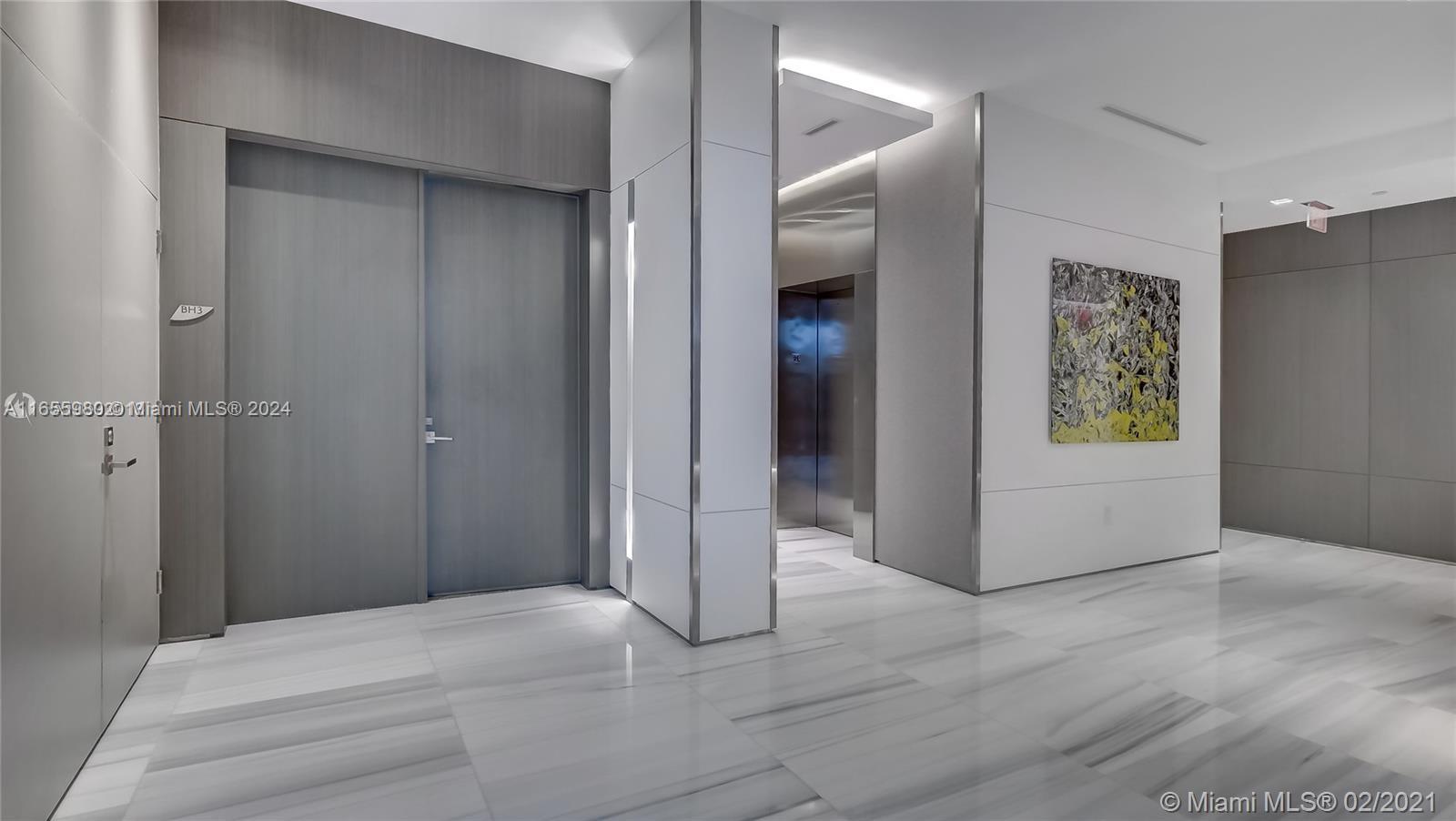 IL VILLAGGIO ON SOUTH BEA - Residential Lease