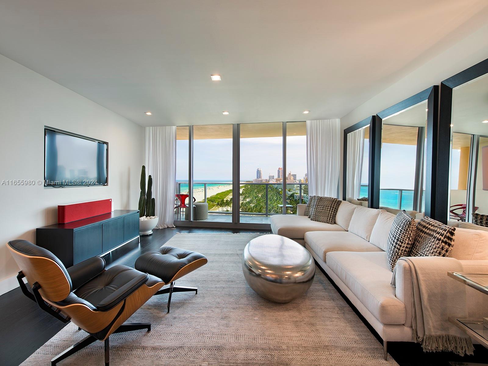 1455 Ocean Dr 1204