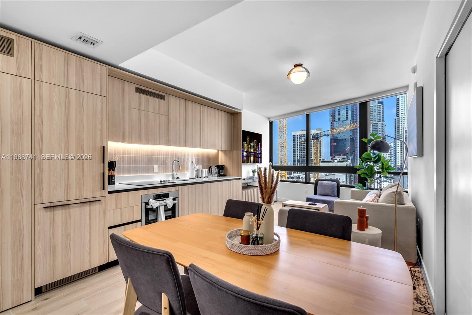 225 N Miami Ave 1709