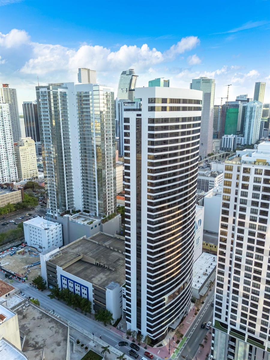 225 N Miami Ave 1709