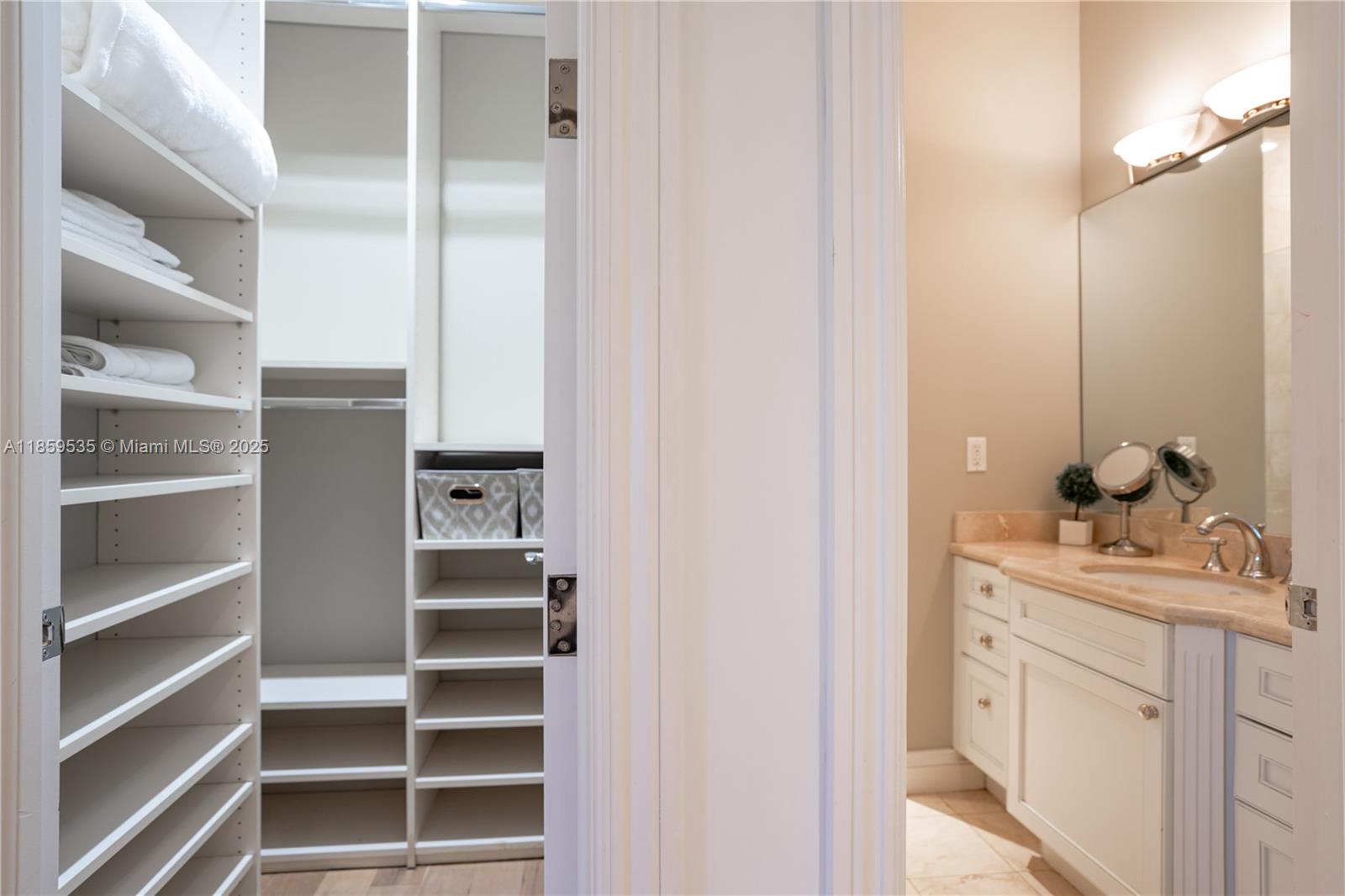 DEERING BAY ESTATES - Residential