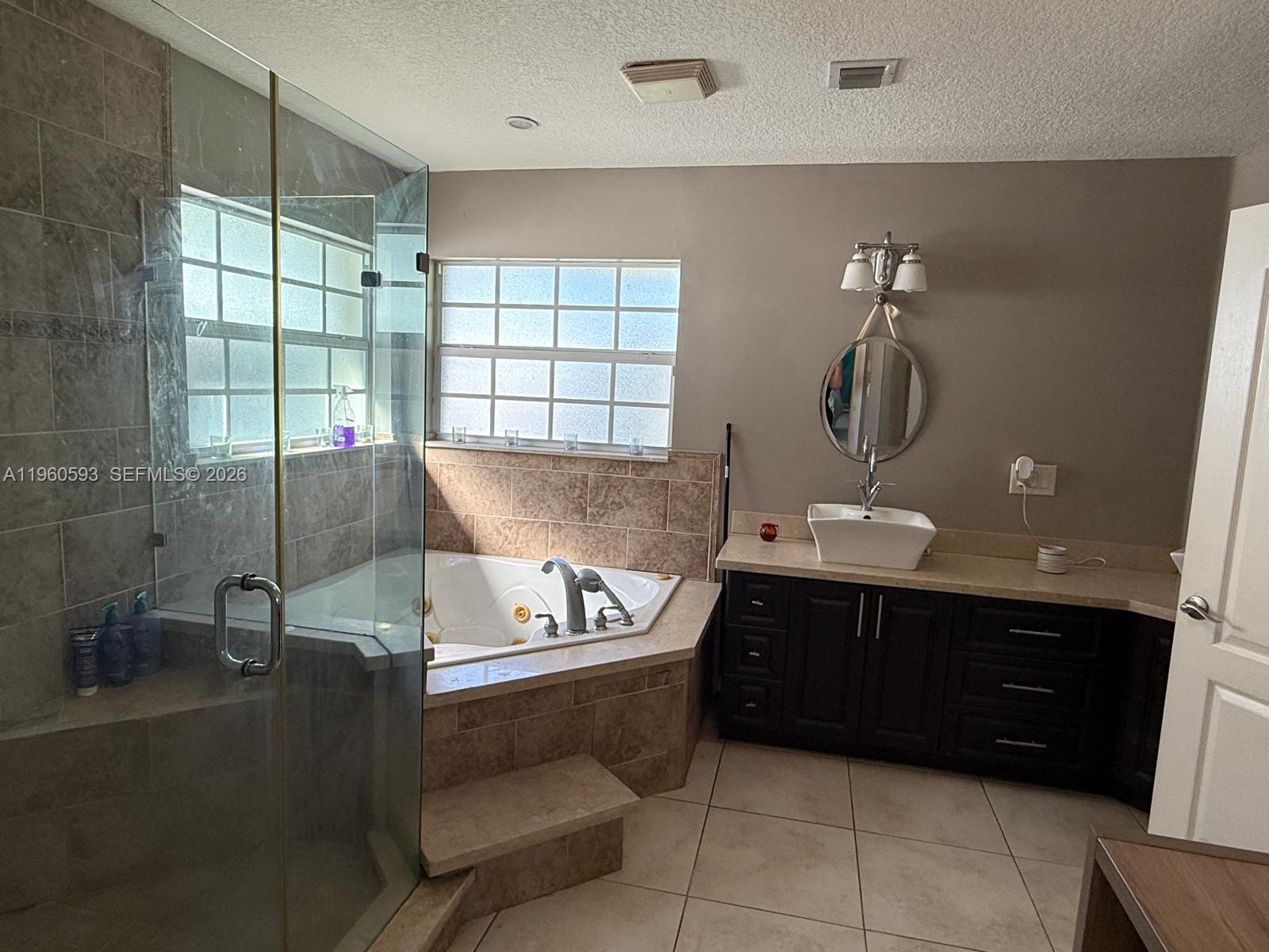 LANDING SOUTH - Residential