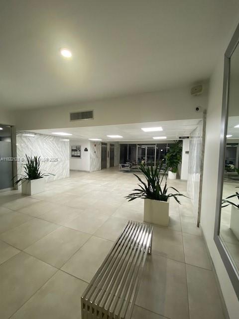 OCEAN VIEW TOWERS - Residential Lease