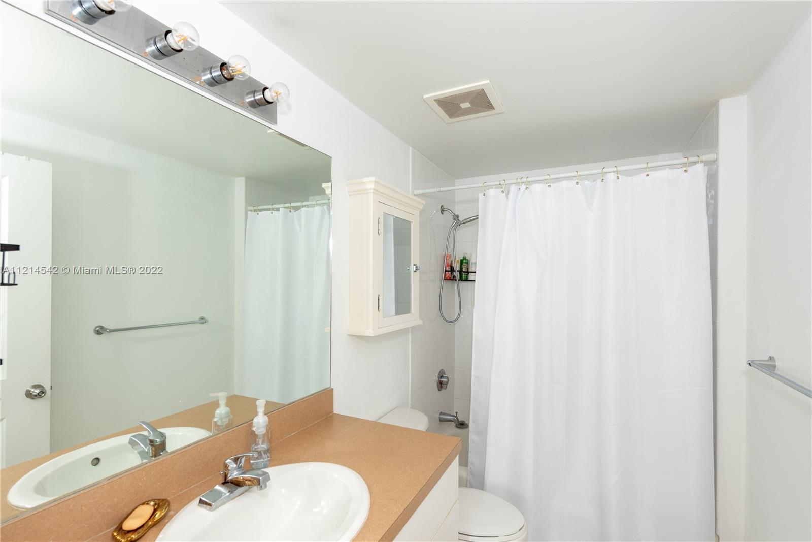 VUE AT BRICKELL CONDO - Residential Lease