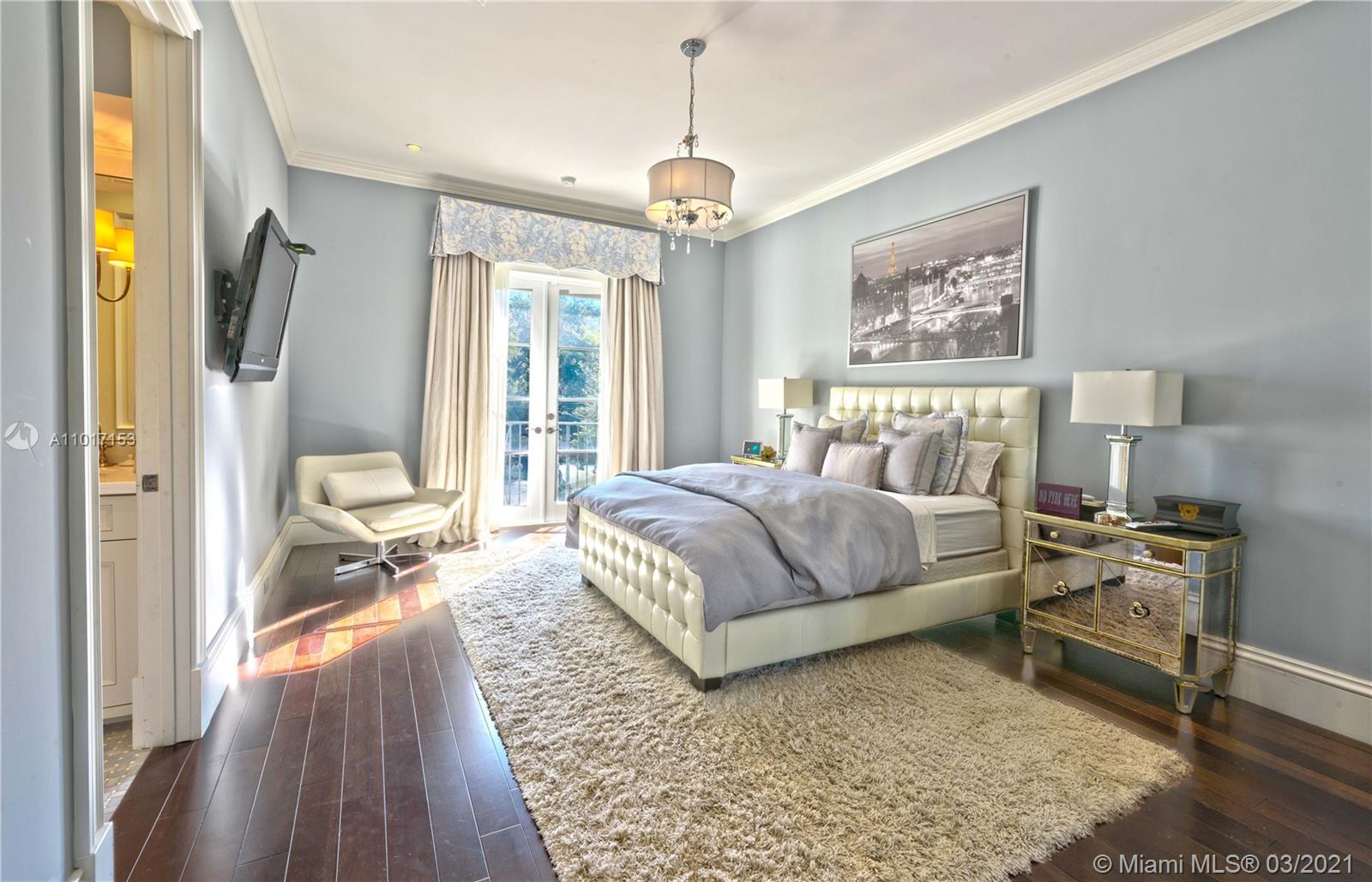 SNAPPER CREEK LAKES SUB - Residential