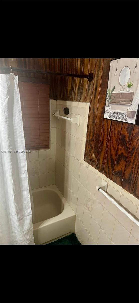 SUN-TAN VILLAGE SEC 2 - Residential