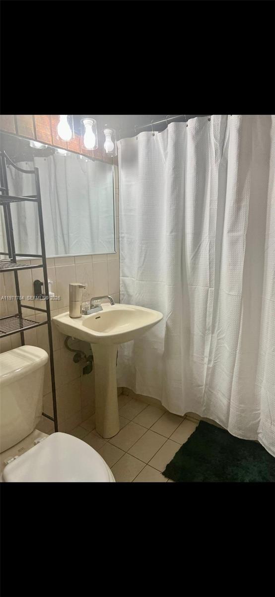 SUN-TAN VILLAGE SEC 2 - Residential