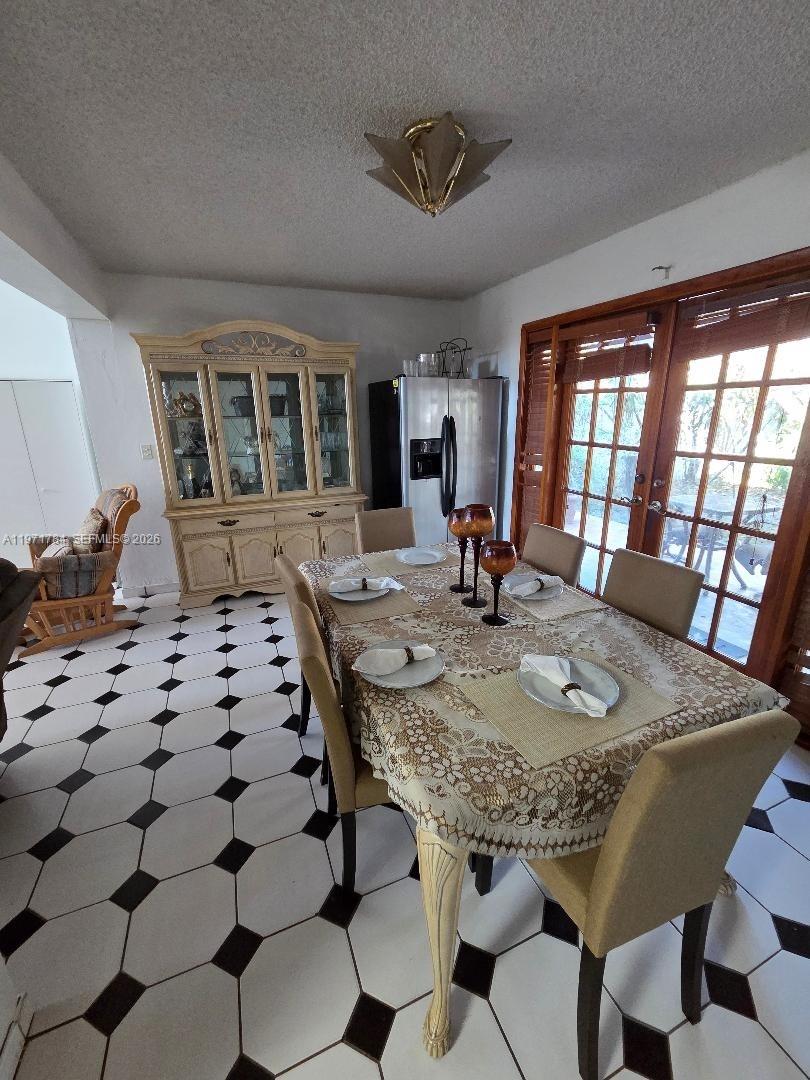 SUN-TAN VILLAGE SEC 2 - Residential