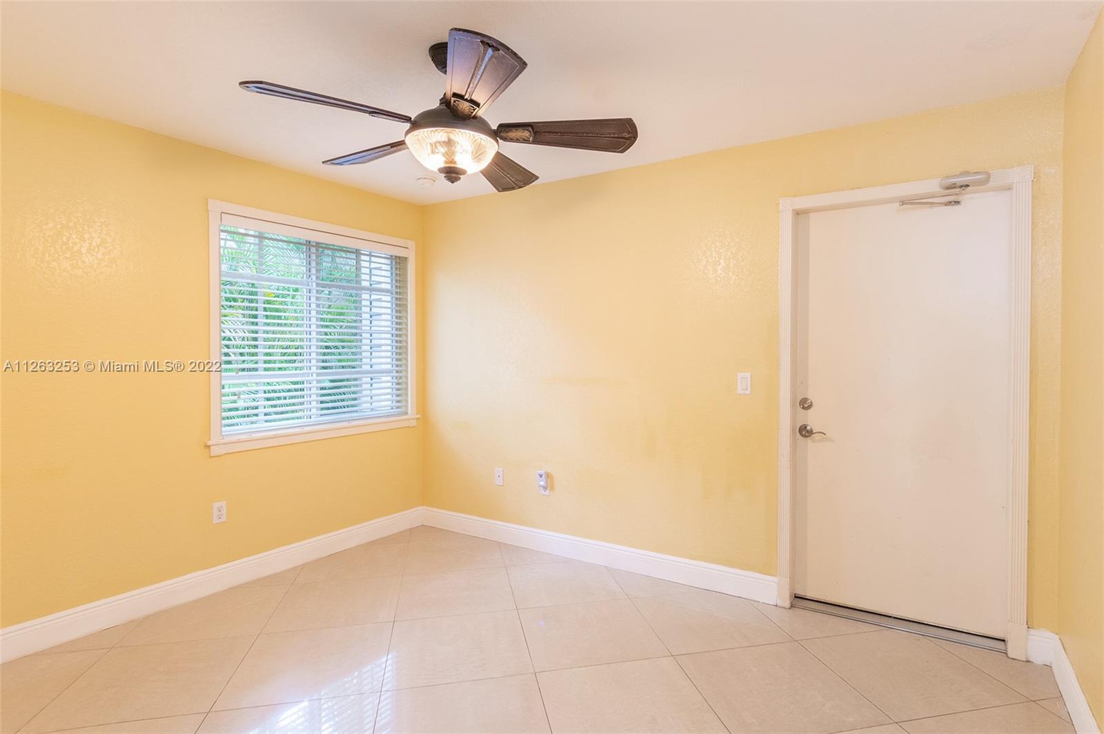 COUNTRY WALK SEC 5 - Residential Lease