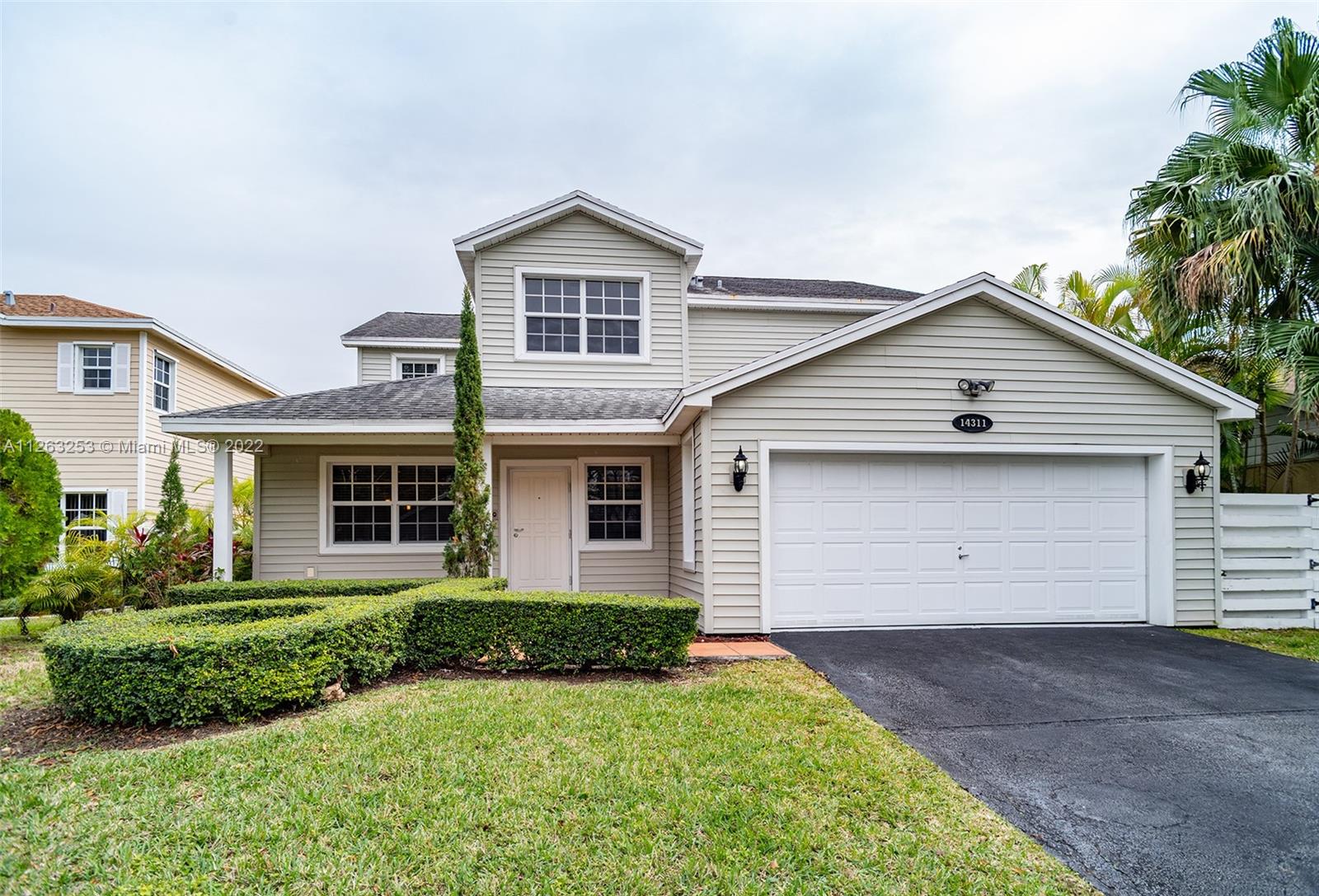 COUNTRY WALK SEC 5 - Residential Lease