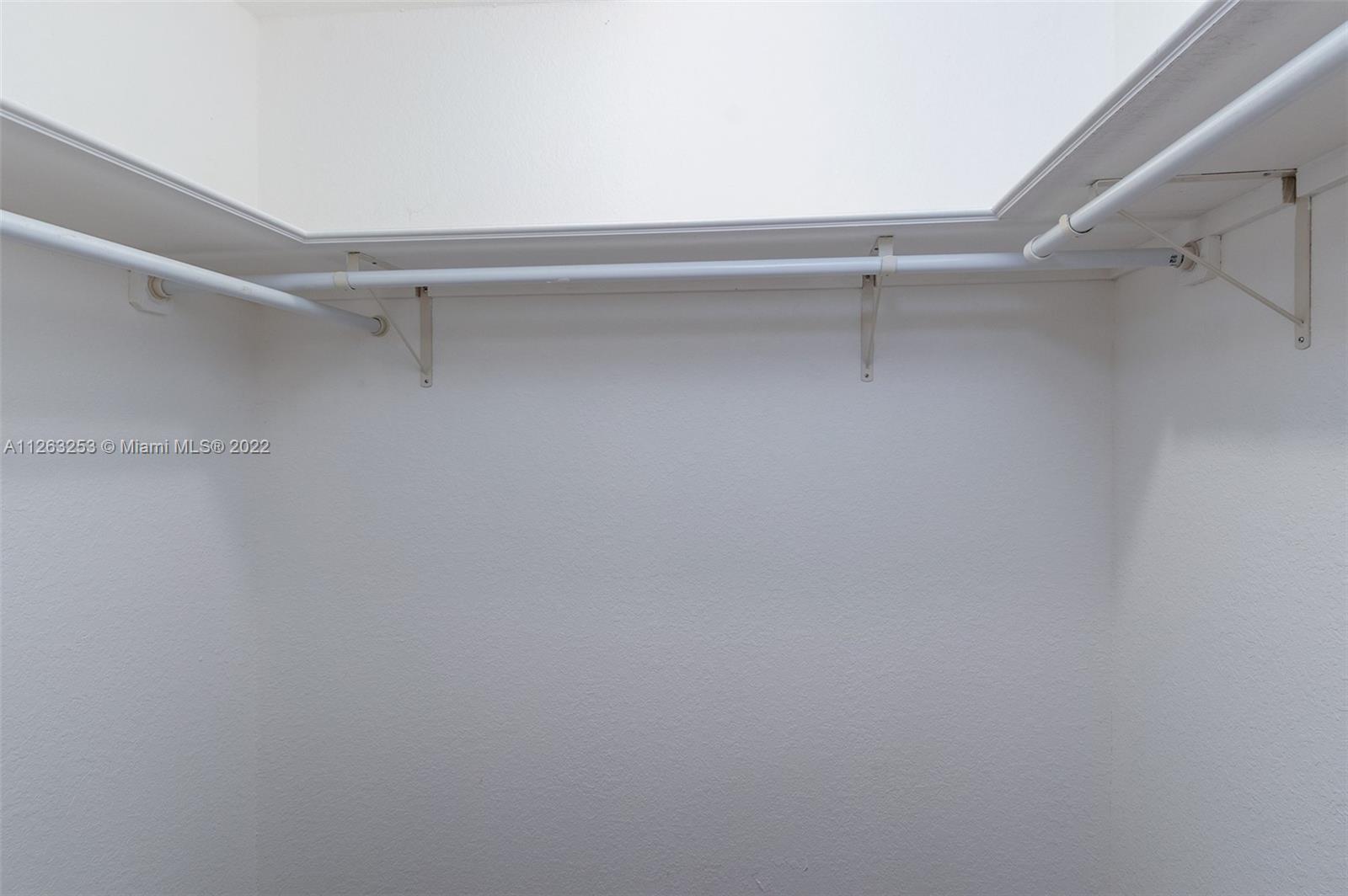 COUNTRY WALK SEC 5 - Residential Lease