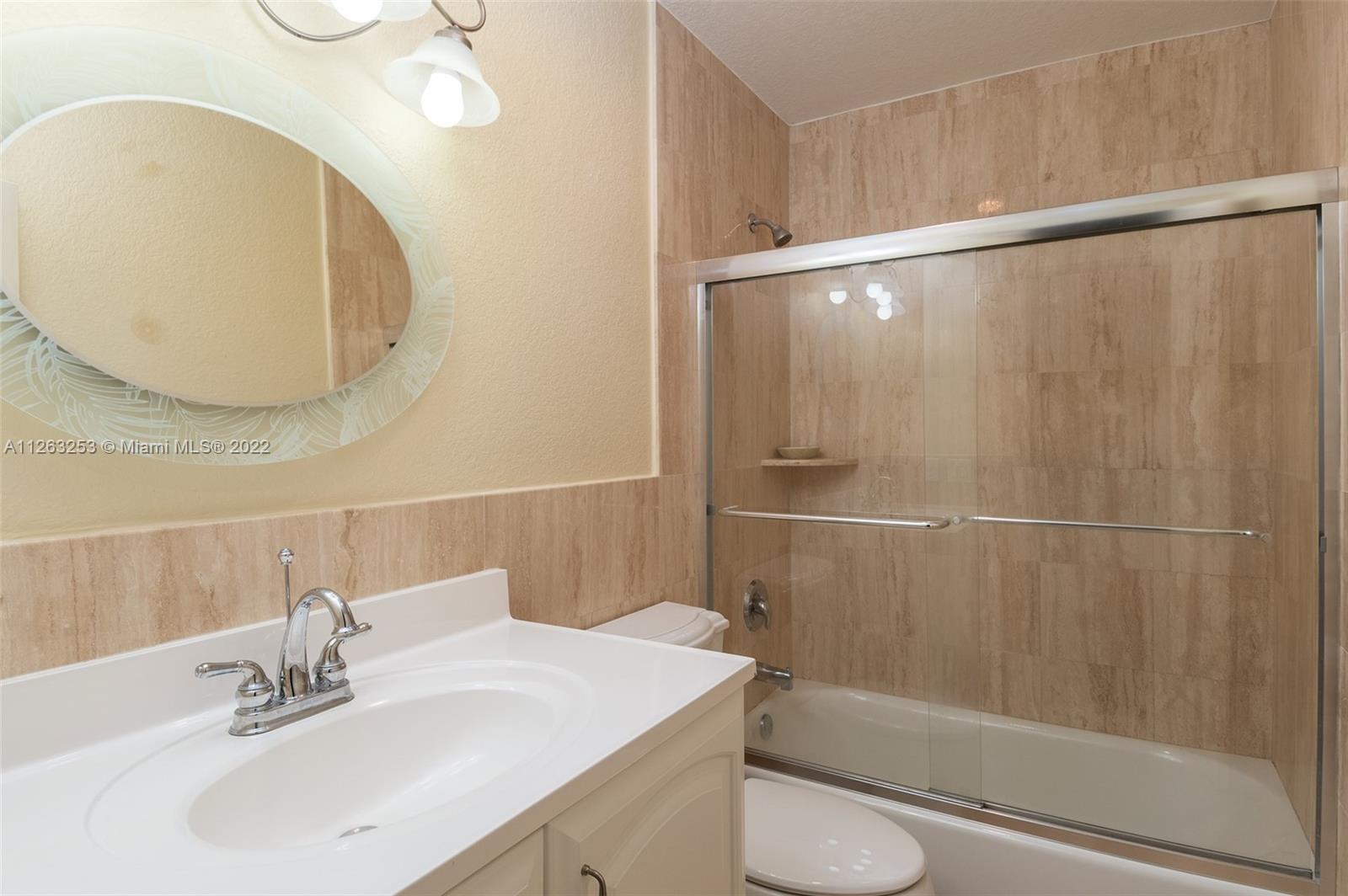 COUNTRY WALK SEC 5 - Residential Lease