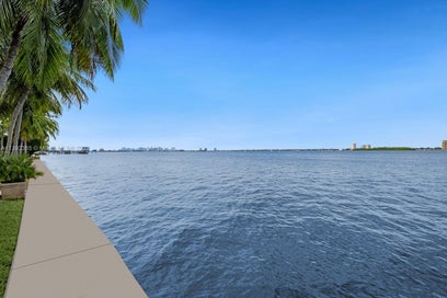 12 Indian Creek Island Rd Indian Creek FL 33154