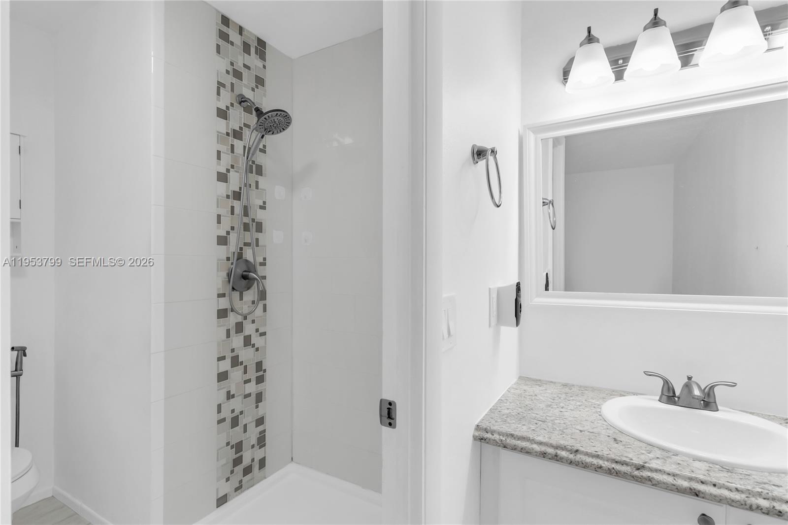 WESTWIND LAKES TOWNHOUSES - Residential