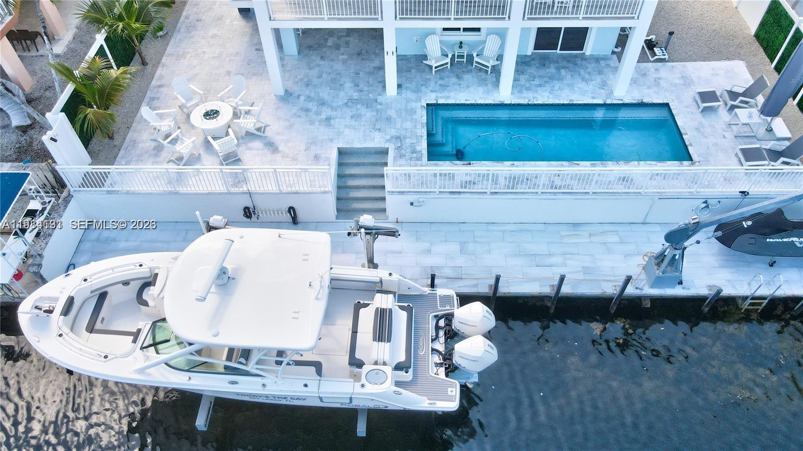 OCEAN ISLE ESTATE - Residential