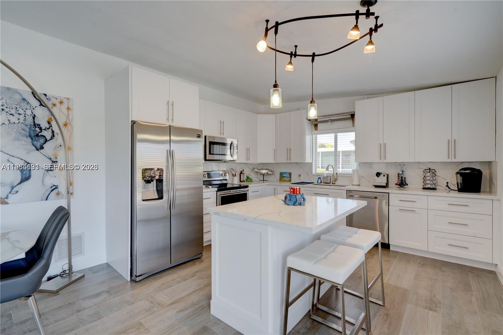 OCEAN ISLE ESTATE - Residential