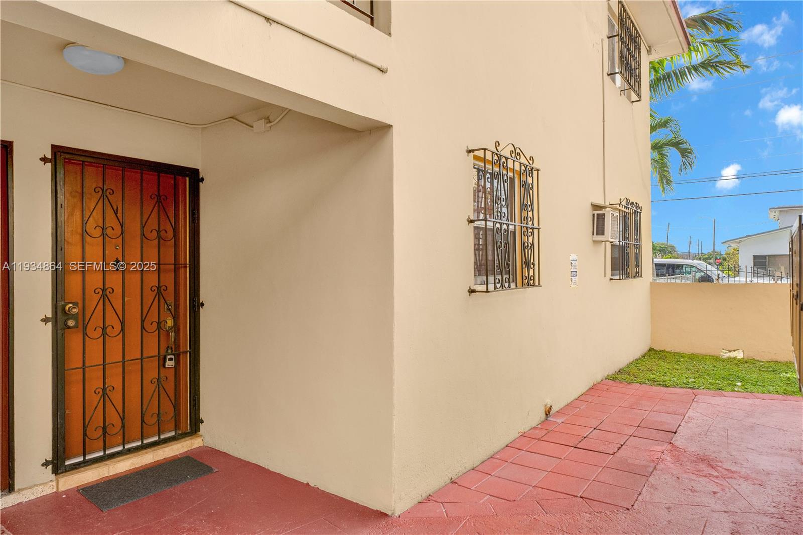 PLAZA MARIA CONDO - Residential