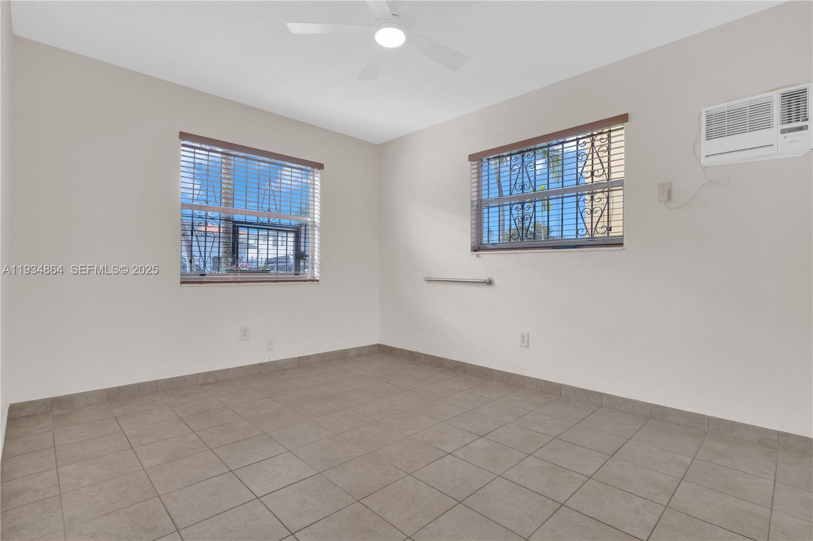 PLAZA MARIA CONDO - Residential