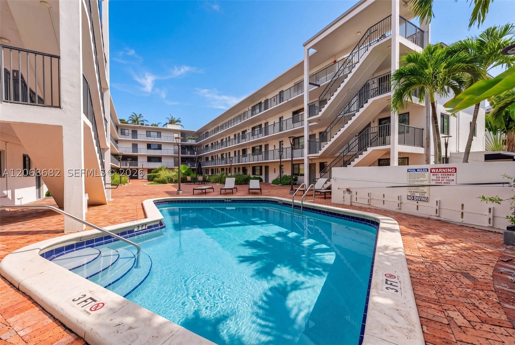 2924 Day Ave N314, Miami FL 33133