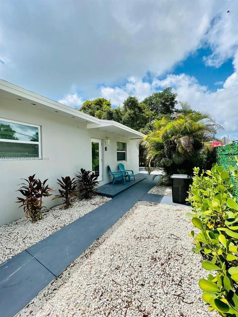 5091 NW 2nd Ave Miami FL 33127