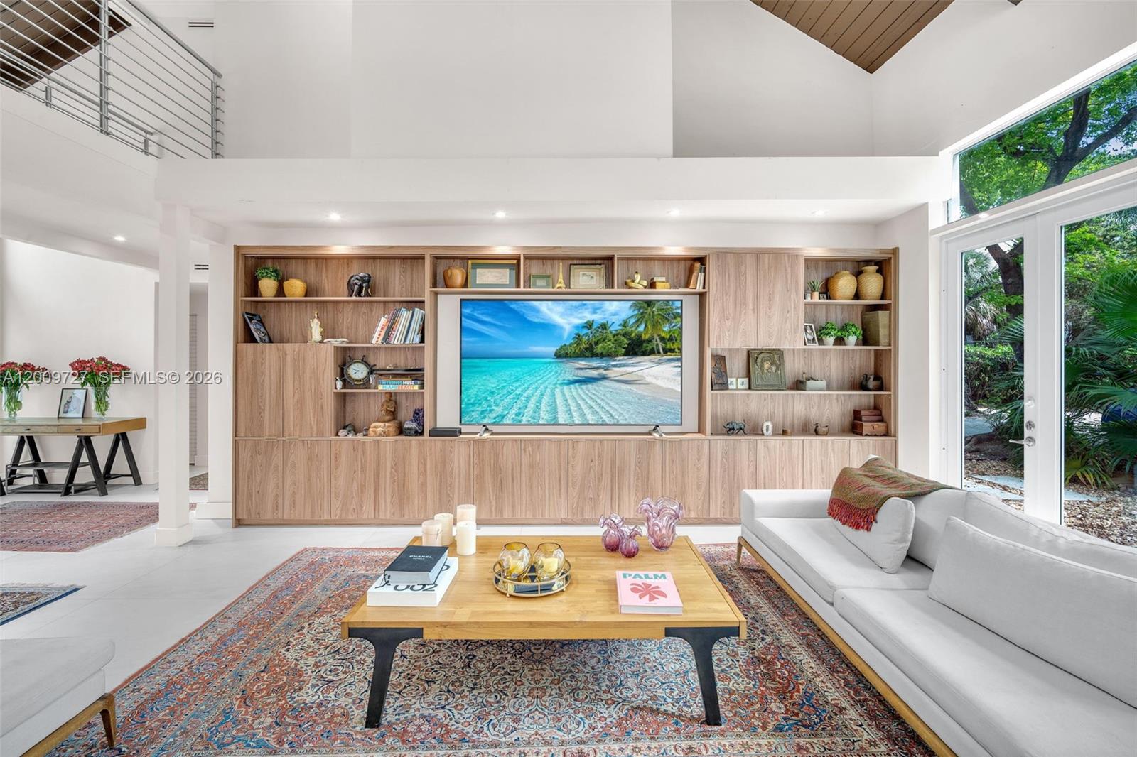 1933 S Oak Haven Cir