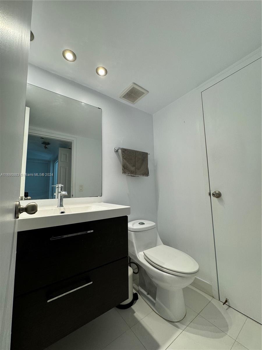MIRADOR 1035 CONDO - Residential