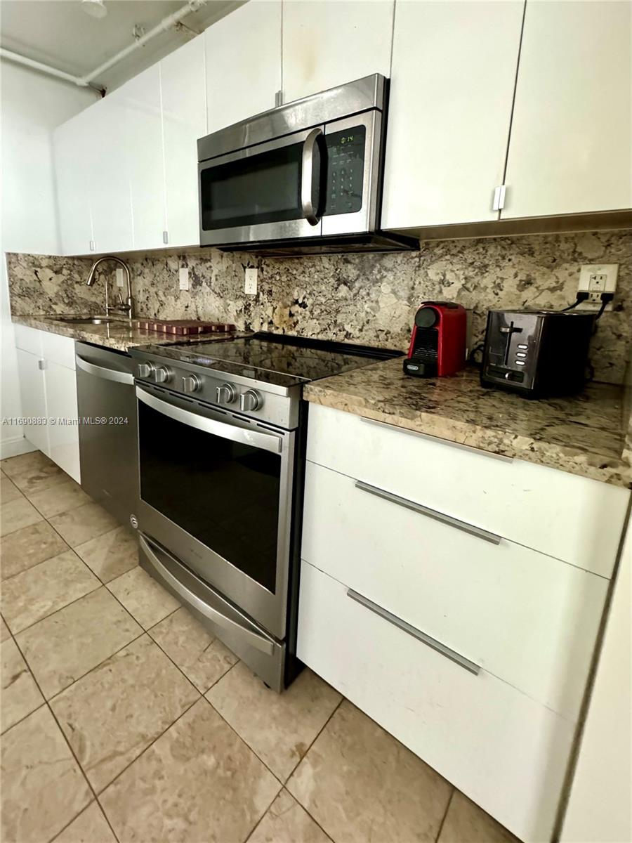 MIRADOR 1035 CONDO - Residential