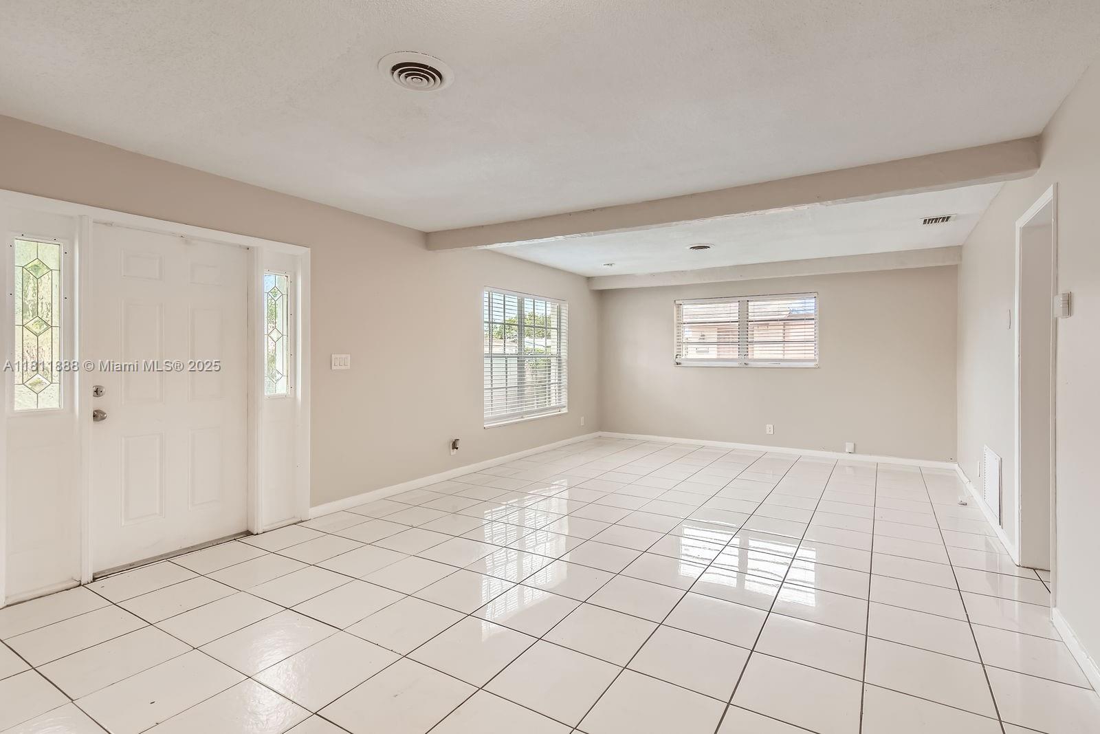 SUNRISE GOLF VILLAGE SEC - Residential