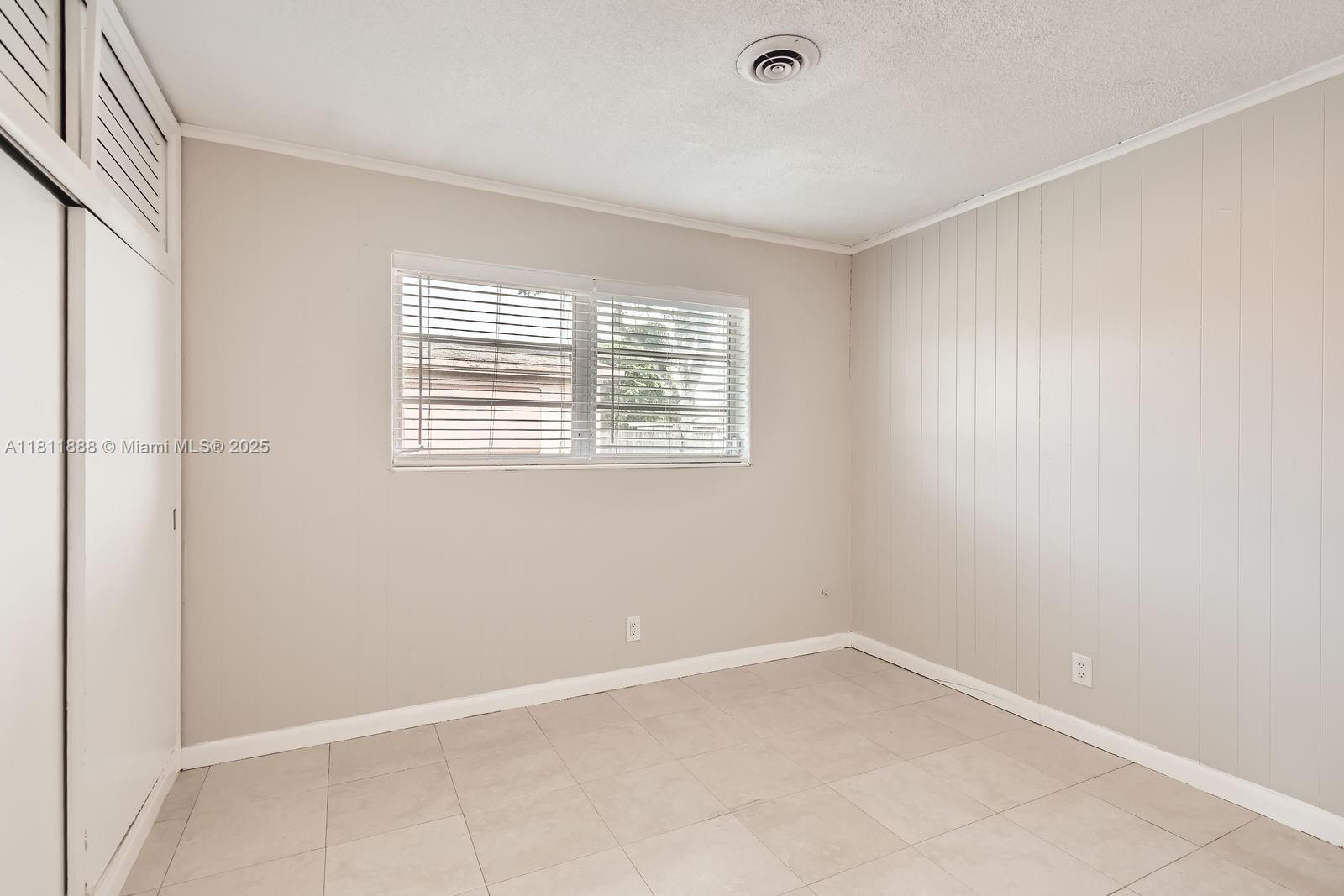 SUNRISE GOLF VILLAGE SEC - Residential