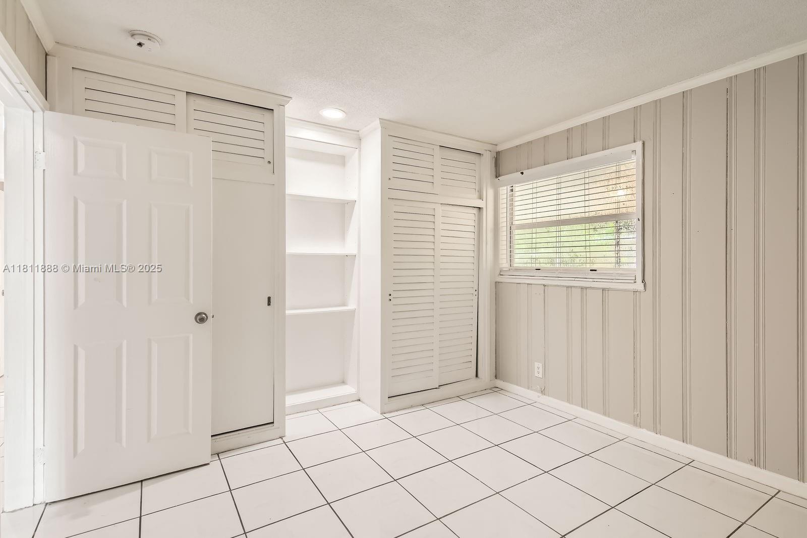 SUNRISE GOLF VILLAGE SEC - Residential