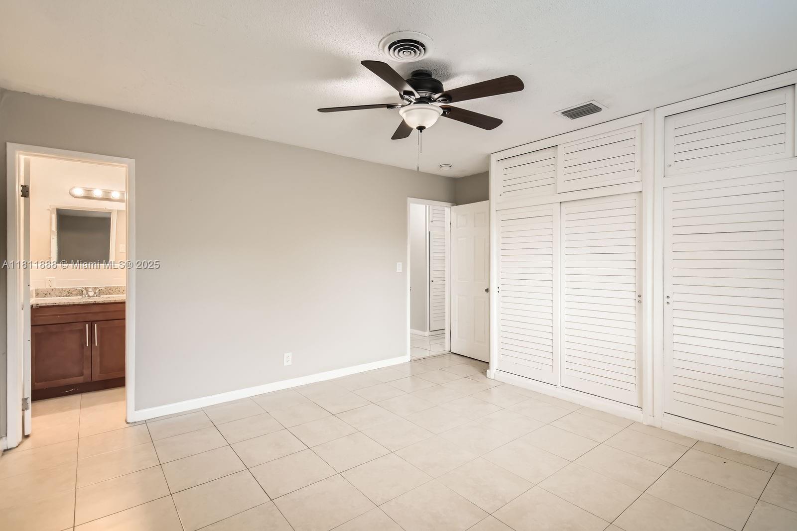 SUNRISE GOLF VILLAGE SEC - Residential