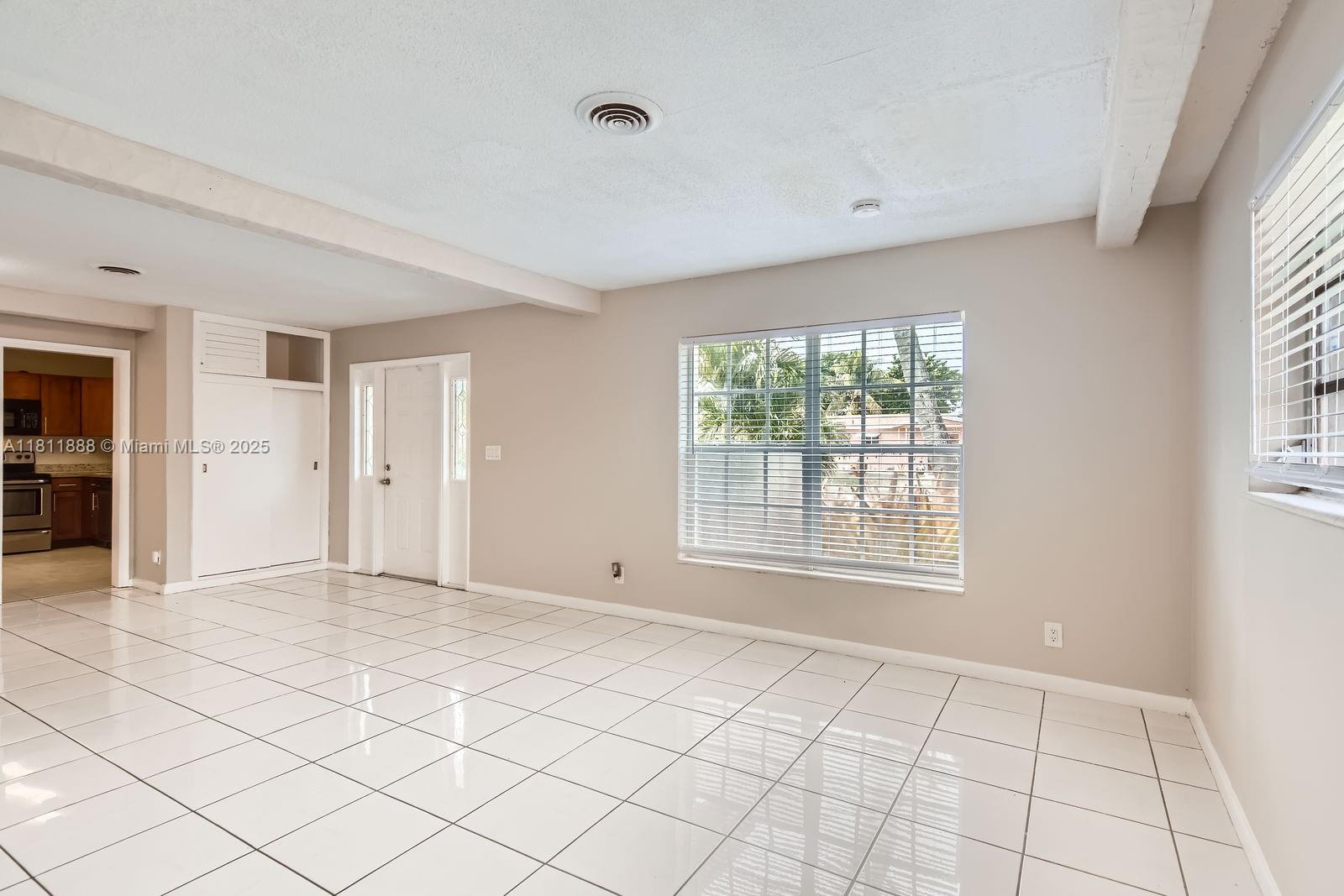 SUNRISE GOLF VILLAGE SEC - Residential