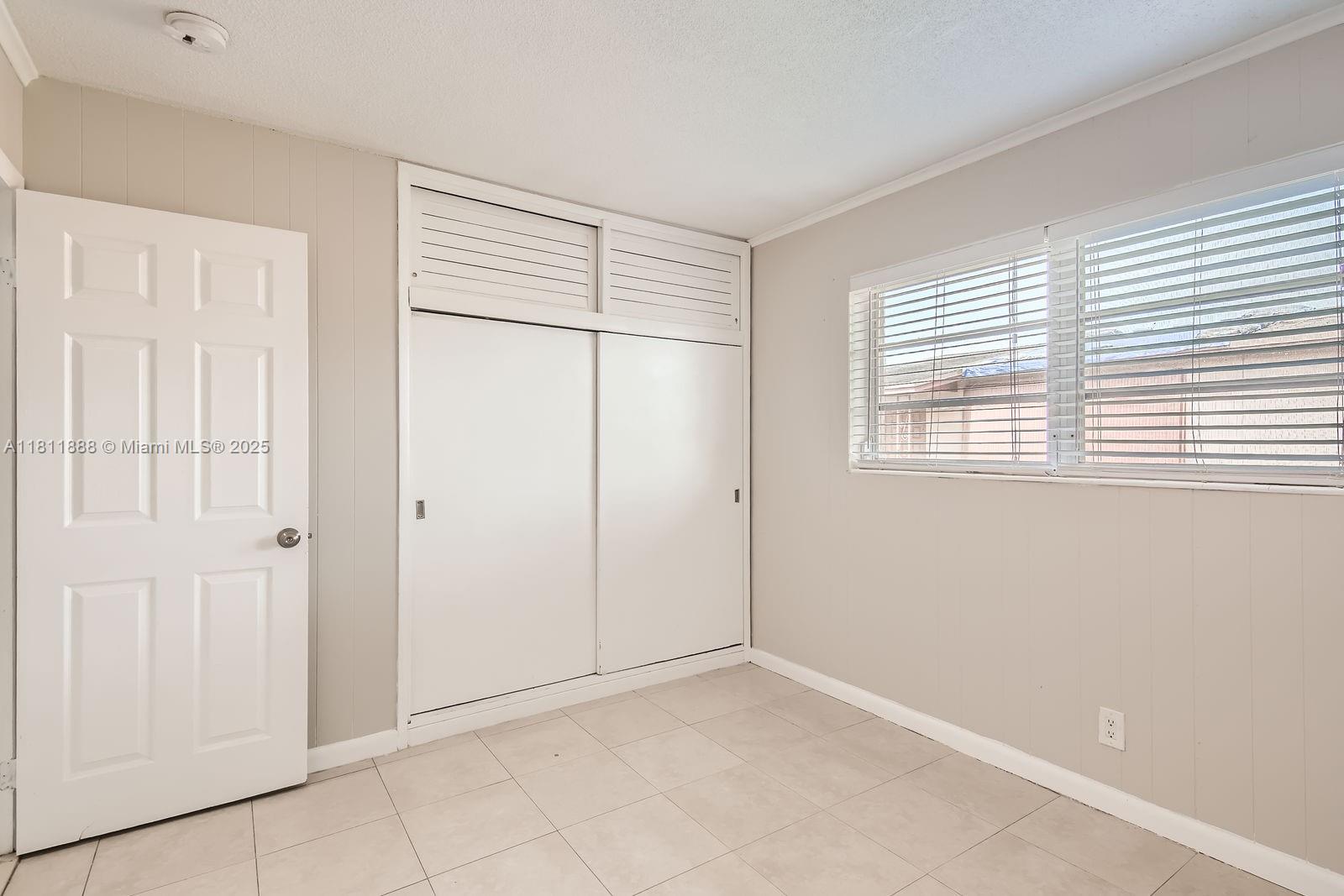 SUNRISE GOLF VILLAGE SEC - Residential