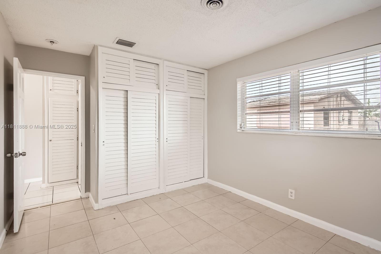 SUNRISE GOLF VILLAGE SEC - Residential