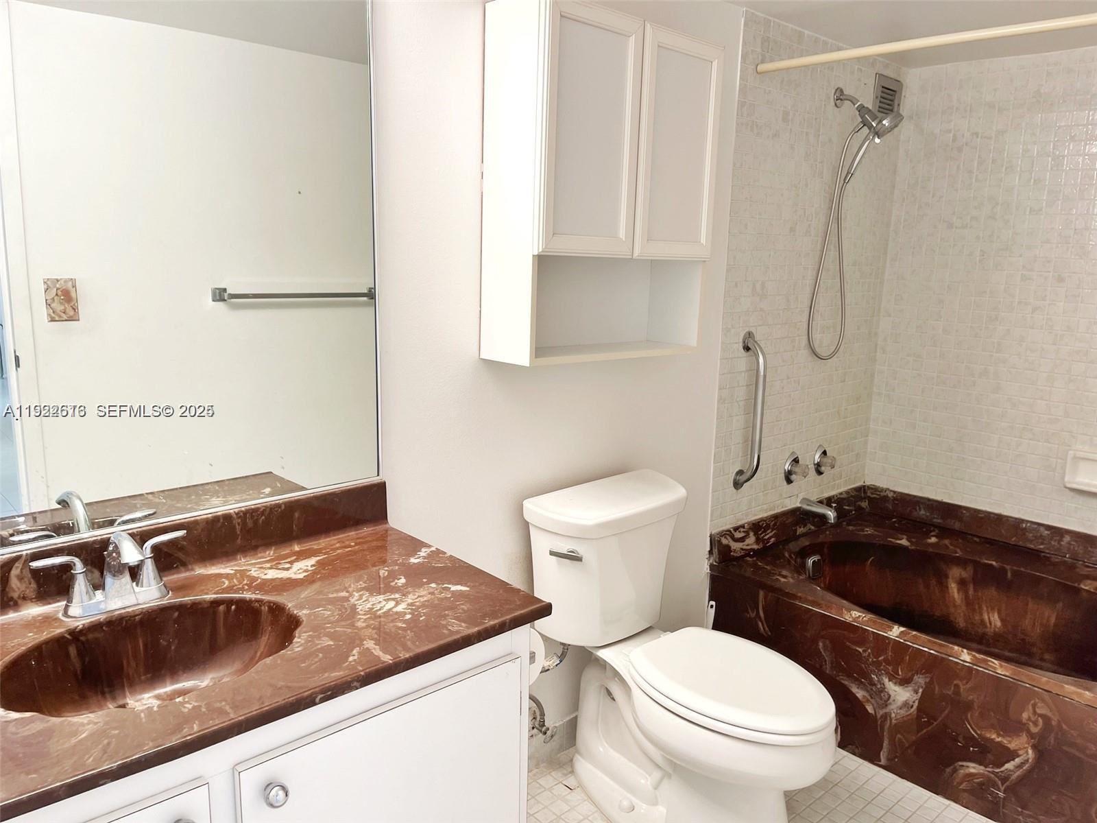 TOWERS OF OCEANVIEW SOUTH - Residential Lease