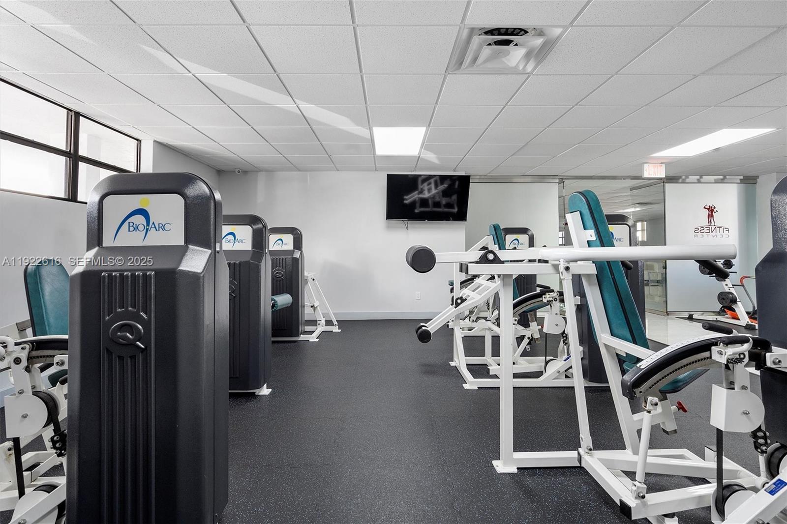 TOWERS OF OCEANVIEW SOUTH - Residential Lease