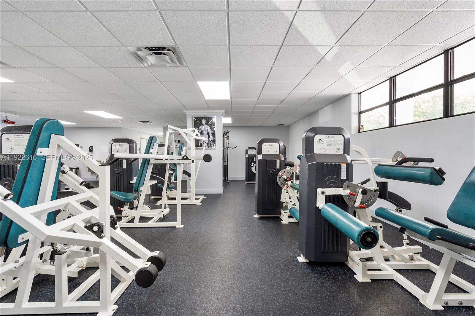 TOWERS OF OCEANVIEW SOUTH - Residential Lease