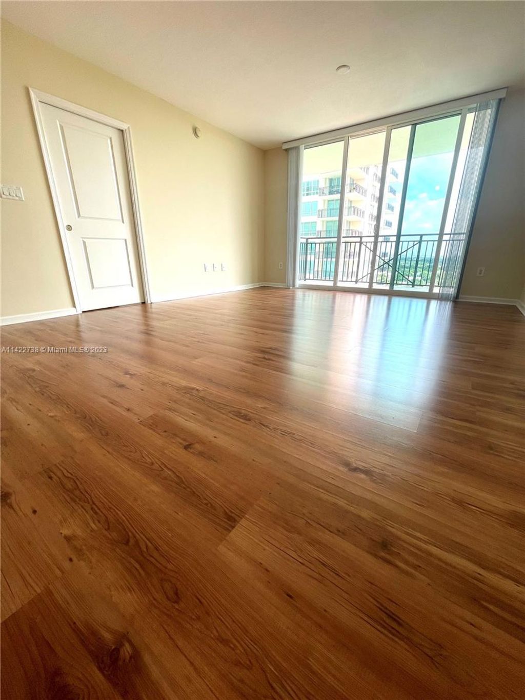 Photo of 610 W Las Olas Blvd #1321N, Fort Lauderdale, FL 33312 (MLS # A11422738)