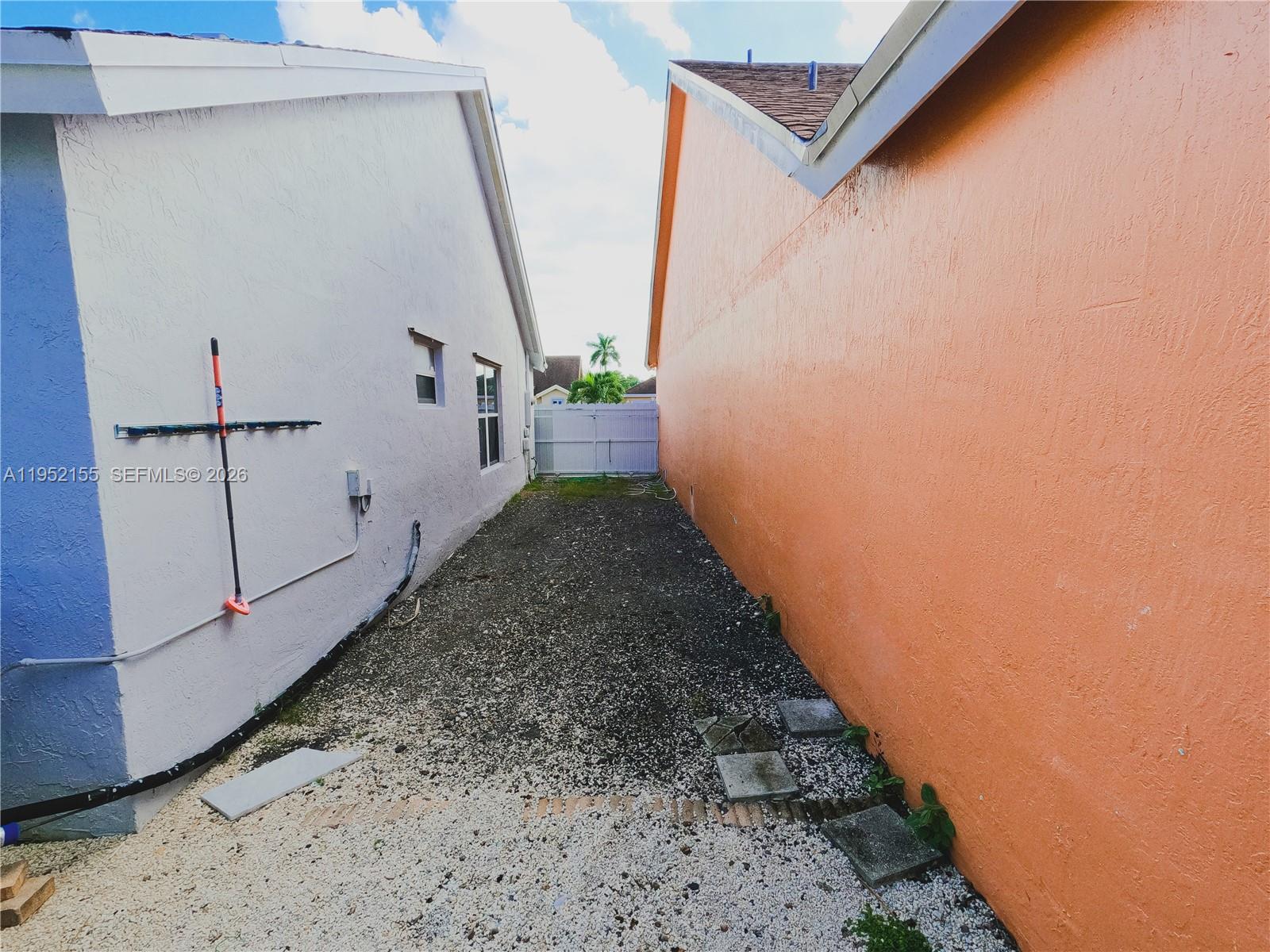 CHANTE-CLARE - Residential