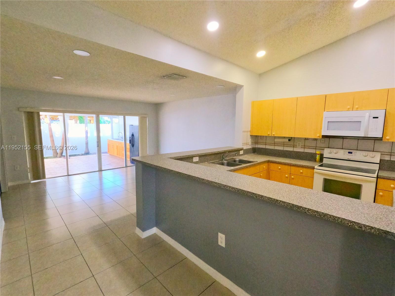 CHANTE-CLARE - Residential