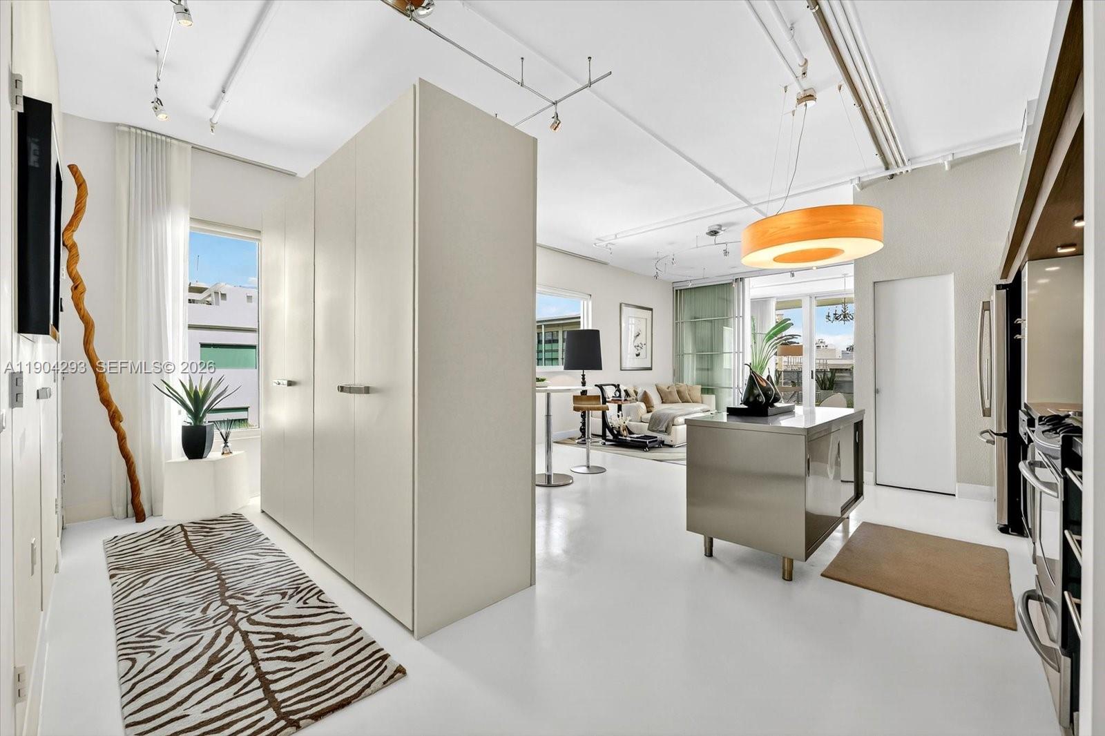 THE MONTCLAIR CONDO - Residential