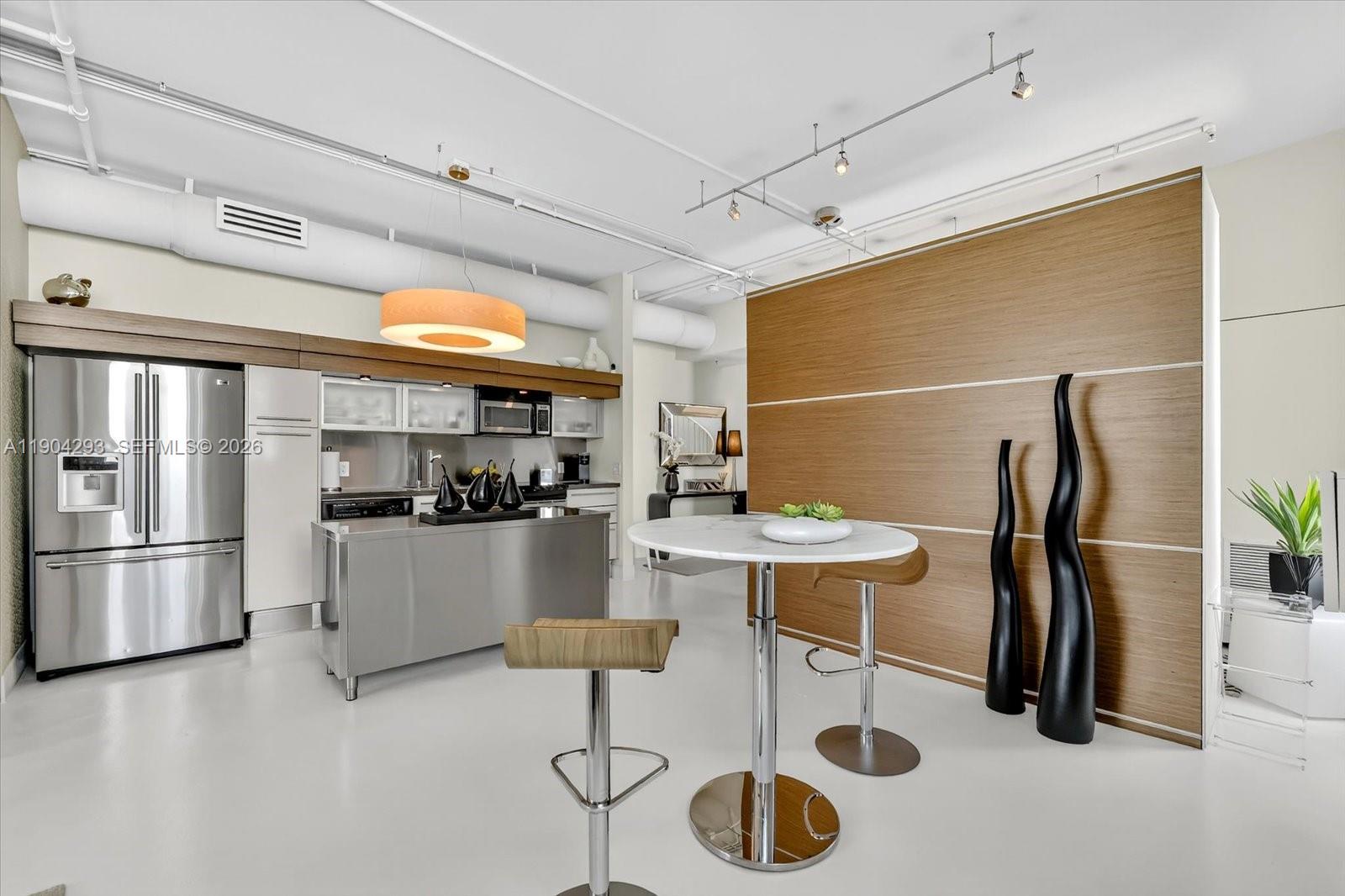 THE MONTCLAIR CONDO - Residential