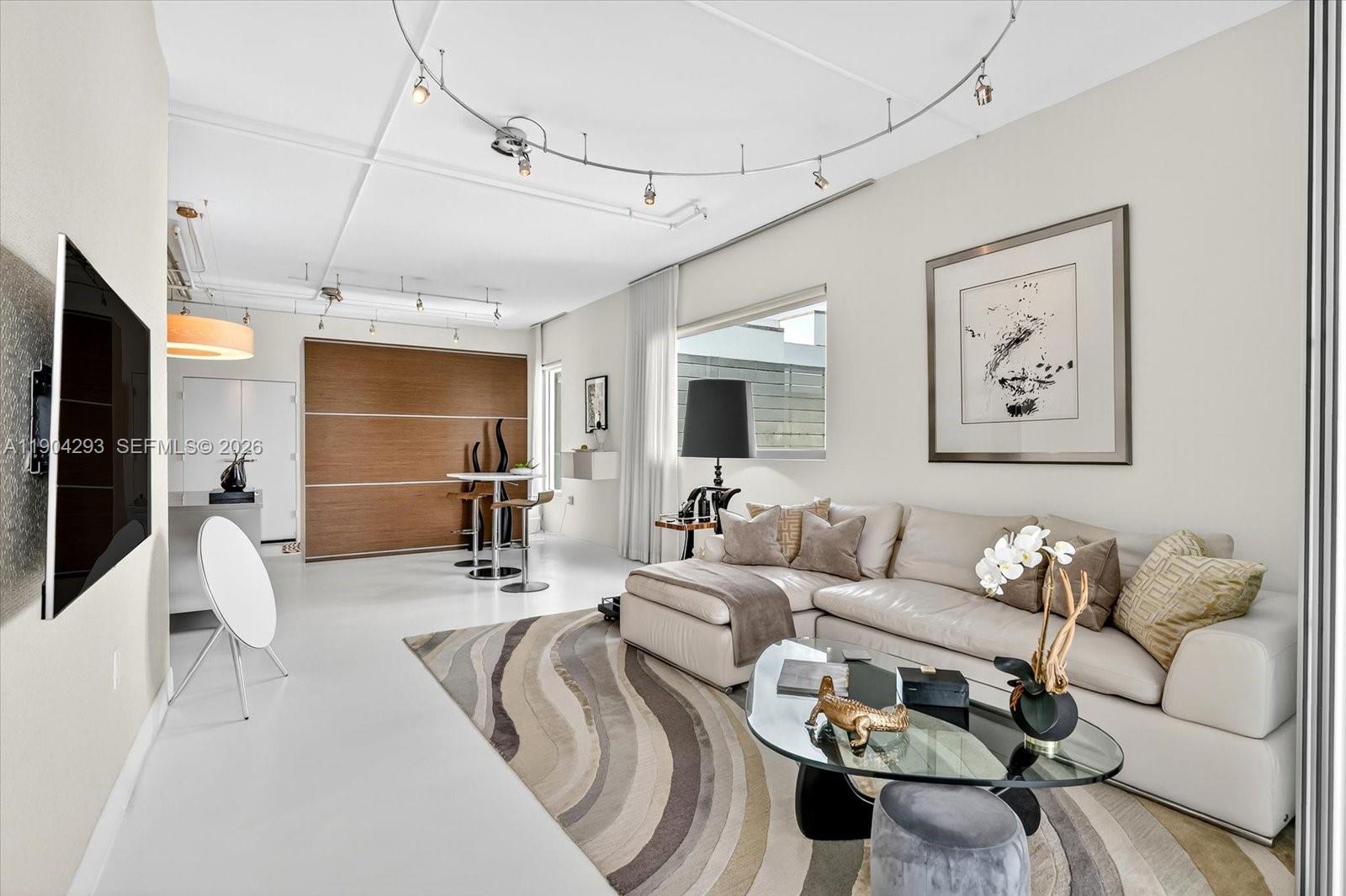 THE MONTCLAIR CONDO - Residential