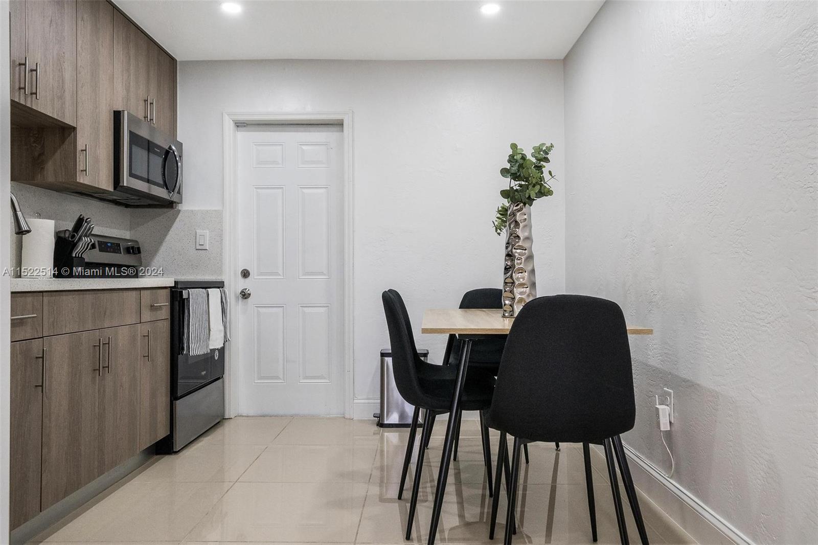 LEJEUNE GDN ESTATES AMD P - Residential Lease