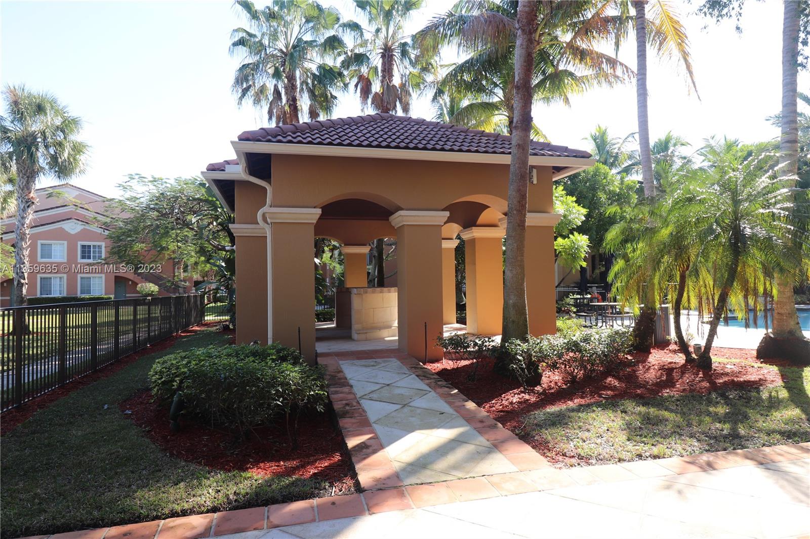 EL-AD NOB HILL CONDO - Residential Lease